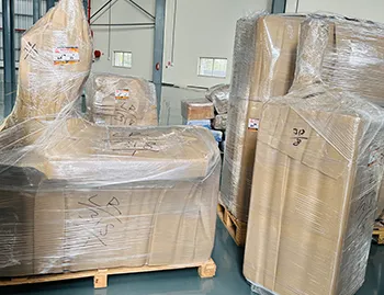 Safe and organized storage unit for personal items